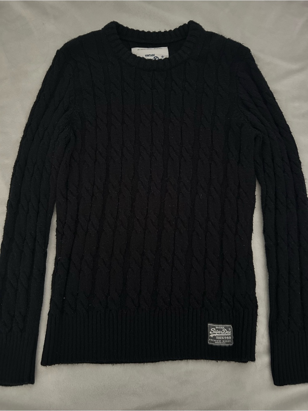 Fall Men’s Black Cable Knit Crew Sweater
